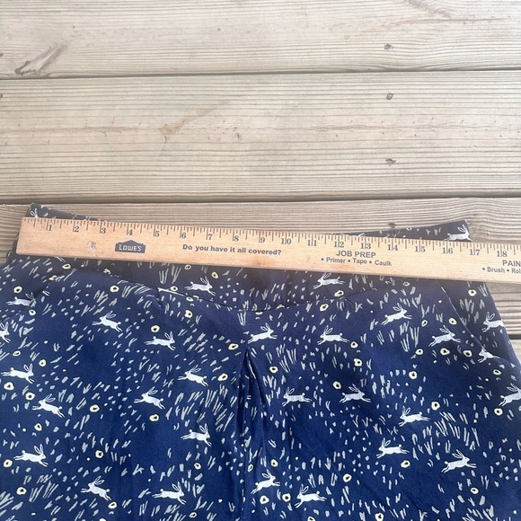 Disney women's Lauren Conrad blue rabbit print lined shorts size L - Picture 6 of 10